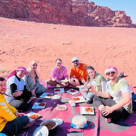 Red Planet Adventure Camp Wadi Rum Esterno foto